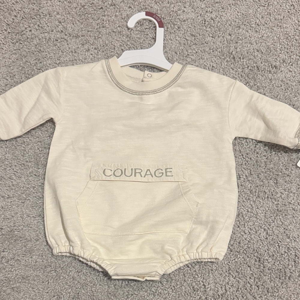 Baby Cream 'Courage' Romper